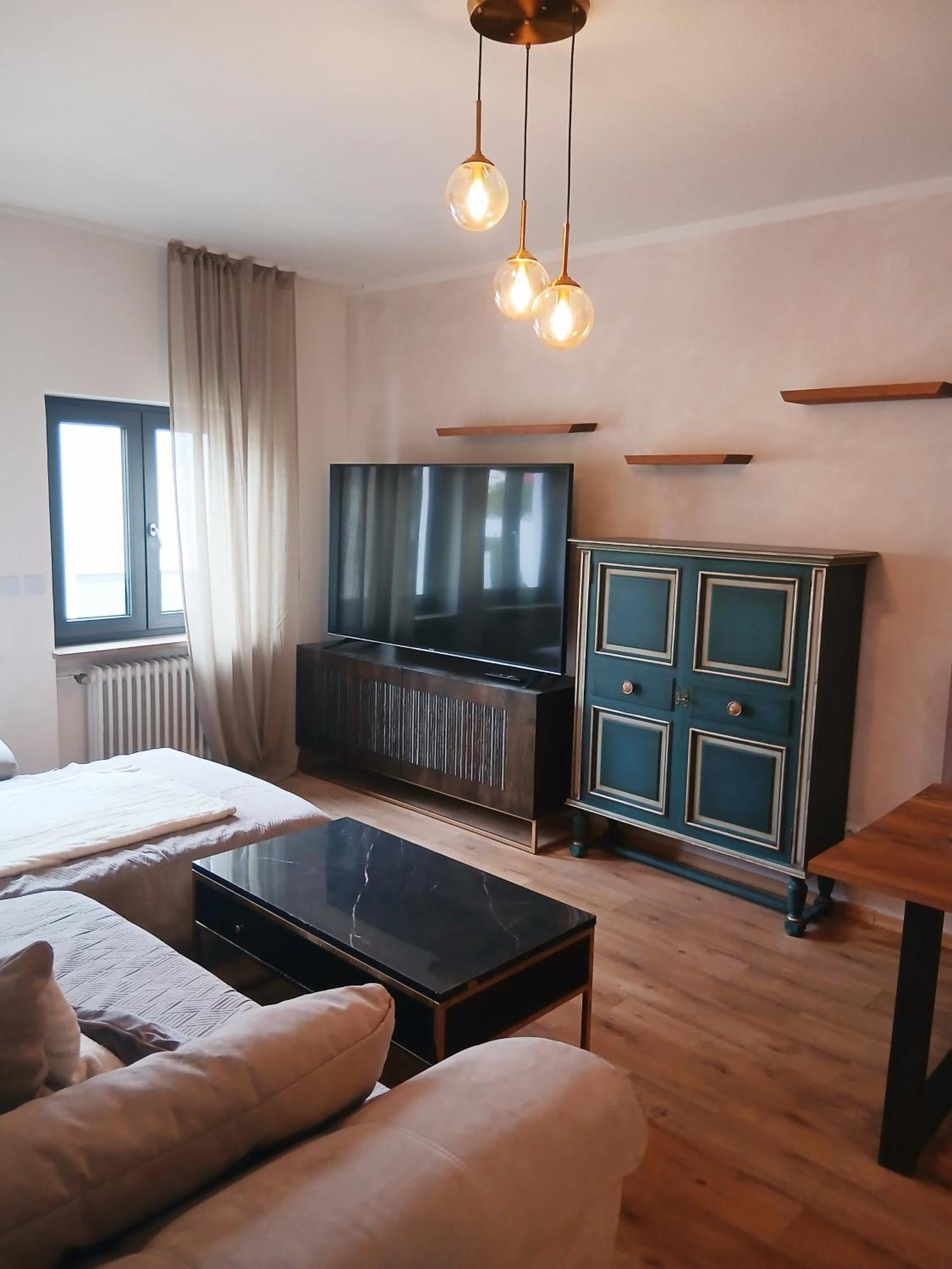 Hotel Via Vita Тройхтлинген Экстерьер фото